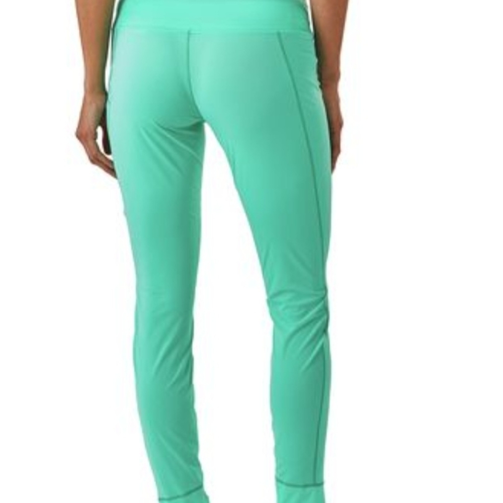 NWT!! Patagonia CAPILENE BASELAYER Leggings SIZE LARGE TO XLARGE Galah Green